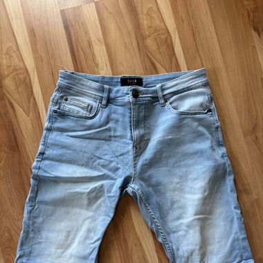 Kurze Jeans