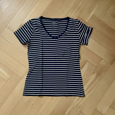 T-shirt a righe blu navy