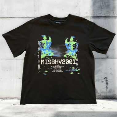 MISBHV Shirt mit silbernem Schriftzug