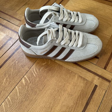 Adidas Spezial beige taille 39