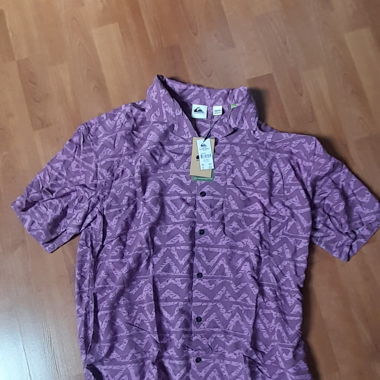 A vendre chemise Quicksilver taille M