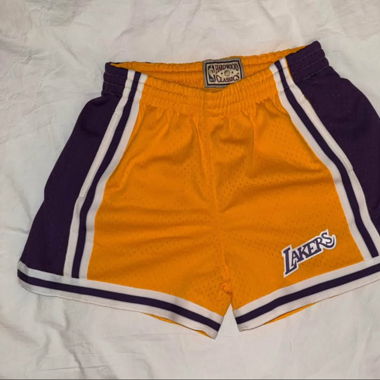Coole Leakers Shorts für Damen sportlich /stylisch