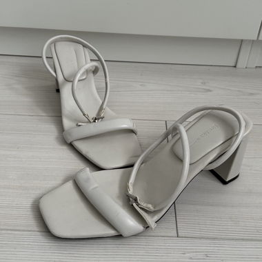 Sandales à talons