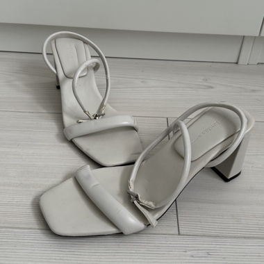 Sandales à talons