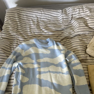 Sweat-shirt bleu ciel