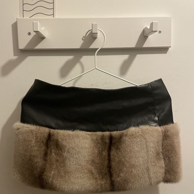 Mini fur skirt