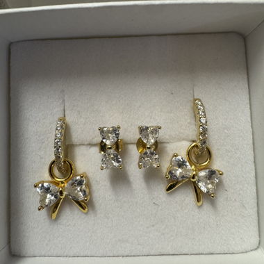 Lot de boucles d’oreilles – Im Bloom