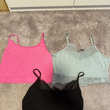 3 Tops