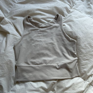 Beiges cropped Sport-Top