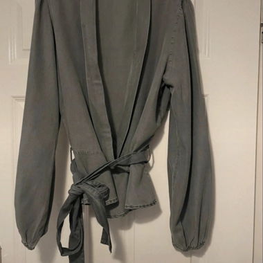 Chemise