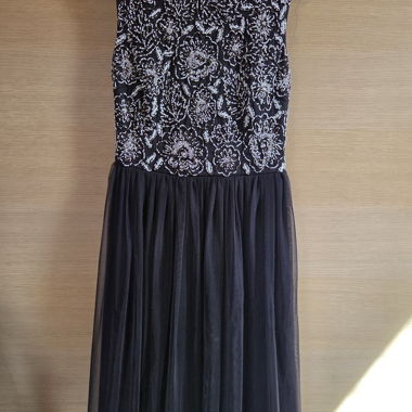 Vestito elegante 