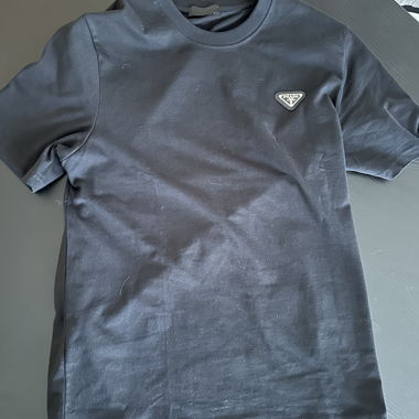 Prada schwarzes T-Shirt