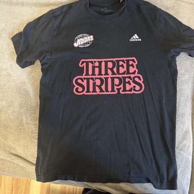 T shirt adidas 
