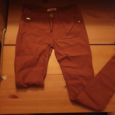 Red pants 