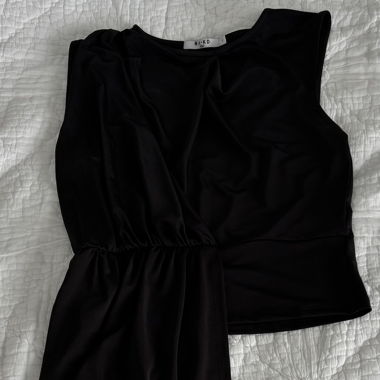 Asymmetrisches Oberteil