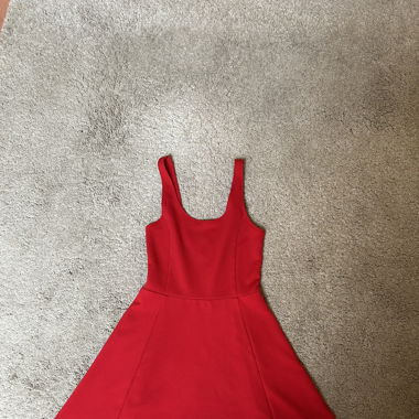 Rotes Kleid