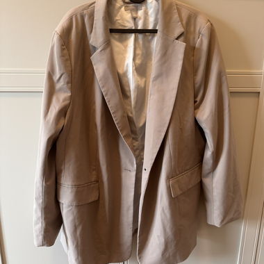 Oversized Beige Blazer