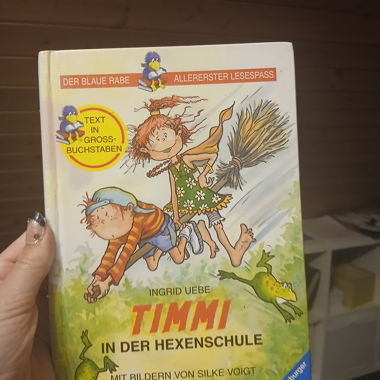 Libro Timi nella scuola delle streghe