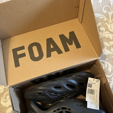 Yeezy Foam RNR