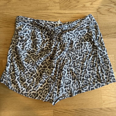 Skorts stampa leopardata