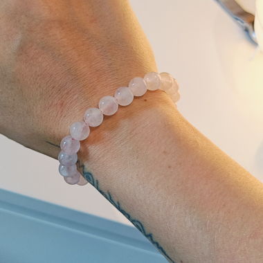 Bracelet en perles de quartz rose 