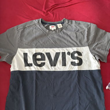 Levis t-shirt/M