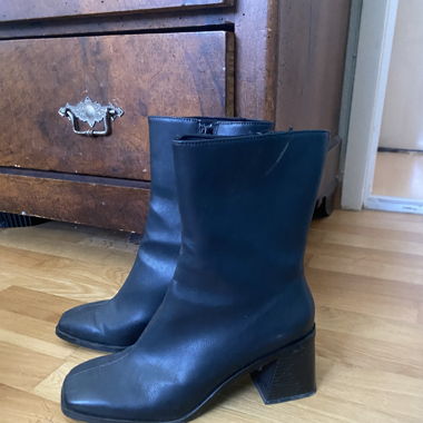 Black boots