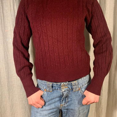 Pull rouge style tricot