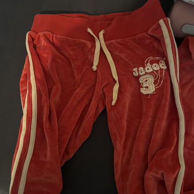 Pantaloni sportivi in velluto rossi