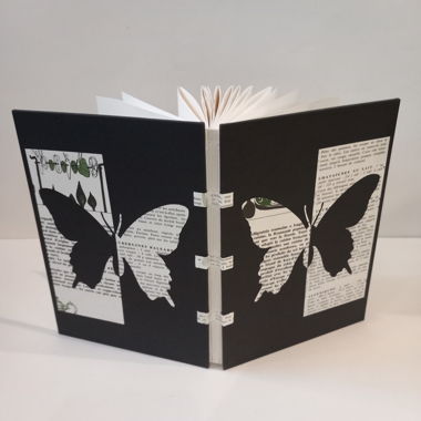 Handmade - Livre à décors insecte