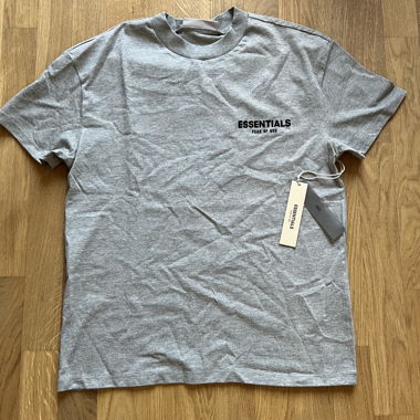 T-shirt Essentials Fear of God