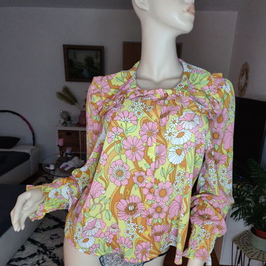 Hemd mit Blumenmuster – stilvoll & frisch