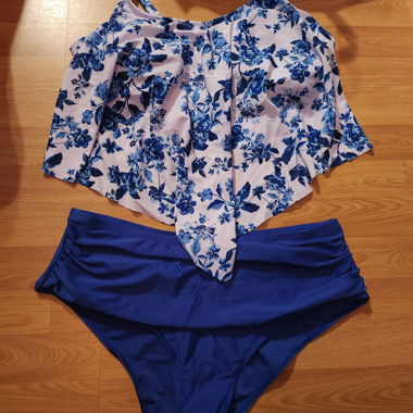 Costume da bagno a due pezzi