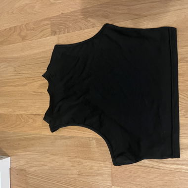 Black top