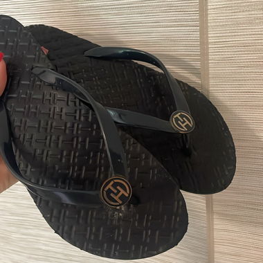 Black Tom Ford Flip-Flops
