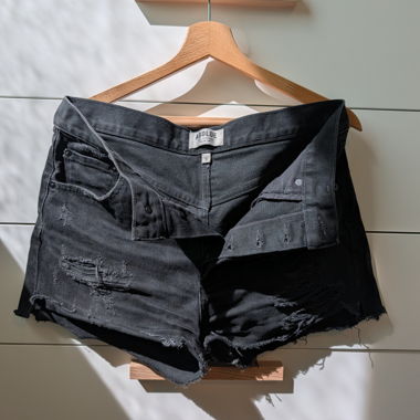 Shorts en denim noir Agolde 30