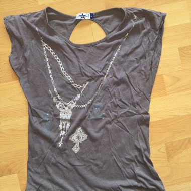 T-shirt grunge