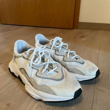 Baskets Adidas