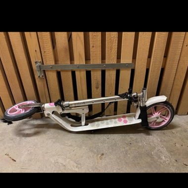 Trotinette Hudora blanche et rose BigWheels