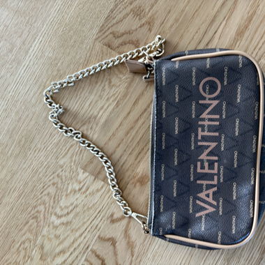 Valentino Tasche
