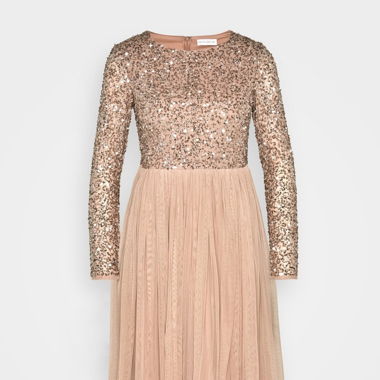 Robe à sequins avec jupe en tulle