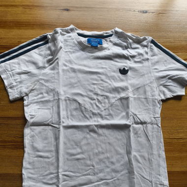 Adidas T-Shirt
