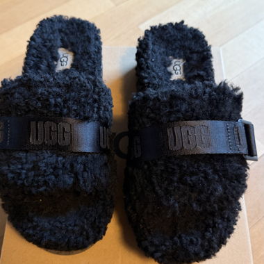 Cool UGG Sandals