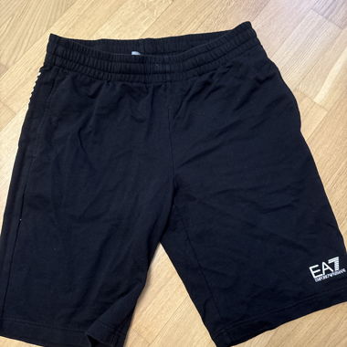 Shorts EA7