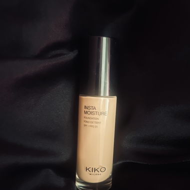 KIKO Insta moisture Foundation SPF 25