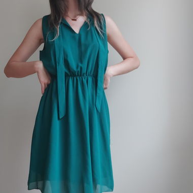 Green dress