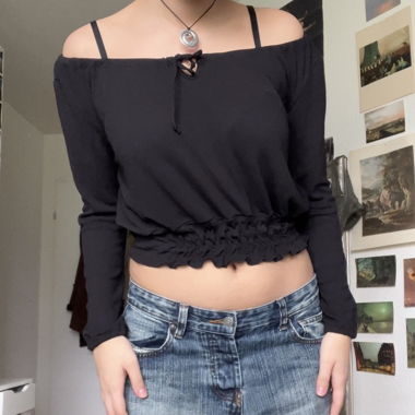 Schwarzes Off-Shoulder-Crop-Top