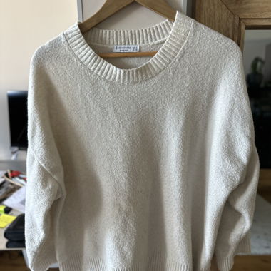 Stradivarius Ecru-Pullover