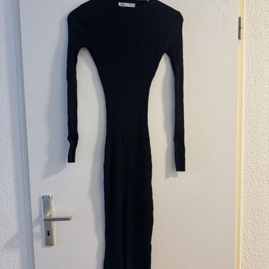 Zara Kleid Schwarz Lang S