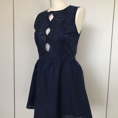 Robe en dentelle Glamorous marine